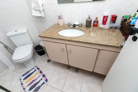 Apartamento à venda com 110m², 3 quartos e 2 vagasBanheiro da Suíte