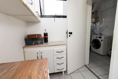 Apartamento à venda com 110m², 3 quartos e 2 vagasQuarto de Serviço