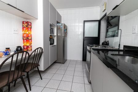 Apartamento à venda com 110m², 3 quartos e 2 vagasCozinha