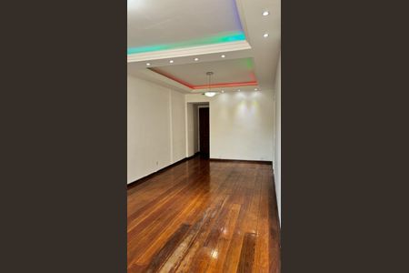 Quarto de apartamento para alugar com 3 quartos, 143m² em Taquara, Rio de Janeiro