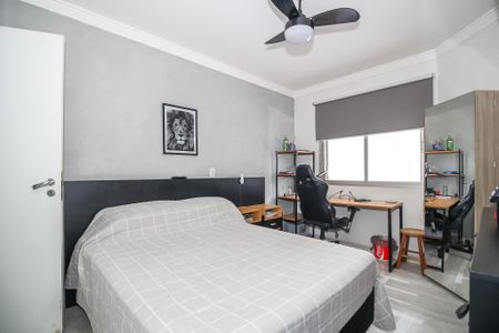 Apartamento à venda com 200m², 4 quartos e 3 vagasSuíte 2