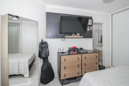 Apartamento à venda com 200m², 4 quartos e 3 vagasSuíte 2