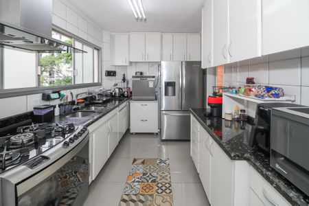 Apartamento à venda com 200m², 4 quartos e 3 vagasCozinha