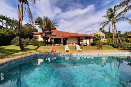 Casa de condomínio para alugar com 570m², 5 quartos e 9 vagasVista casa - Fundos 