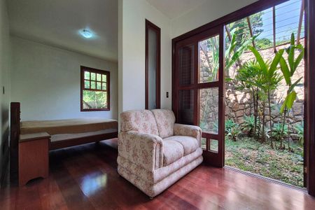 Casa de condomínio para alugar com 570m², 5 quartos e 9 vagasQuarto 4 - Suíte