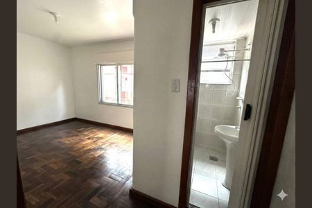 Sala  de apartamento à venda com 1 quarto, 34m² em Vila Ipiranga, Porto Alegre