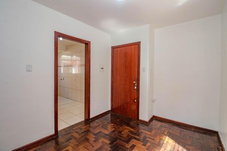 Sala de apartamento para alugar com 1 quarto, 34m² em Vila Ipiranga, Porto Alegre