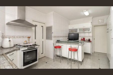 Apartamento à venda com 158m², 3 quartos e 3 vagasFoto 11