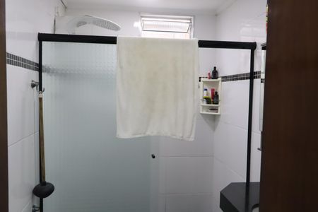 Casa à venda com 80m², 2 quartos e 2 vagasBanheiro