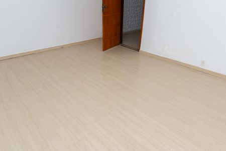 Casa para alugar com 100m², 2 quartos e 1 vaga Casa para alugar com 100m², 2 quartos e 1 vagaQuarto 1