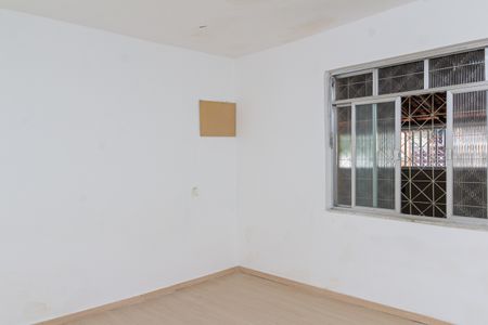 Casa para alugar com 100m², 2 quartos e 1 vaga Casa para alugar com 100m², 2 quartos e 1 vagaQuarto 1