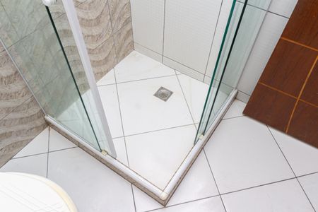 Casa para alugar com 100m², 2 quartos e 1 vaga Casa para alugar com 100m², 2 quartos e 1 vagaBanheiro 2