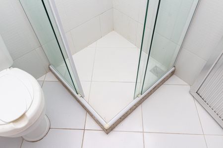 Casa para alugar com 100m², 2 quartos e 1 vaga Casa para alugar com 100m², 2 quartos e 1 vagaBanheiro da Suíte