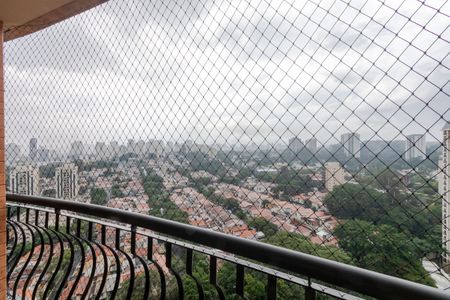 Apartamento para alugar com 86m², 1 quarto e 2 vagasVaranda