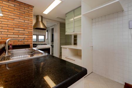 Apartamento para alugar com 86m², 1 quarto e 2 vagasCozinha