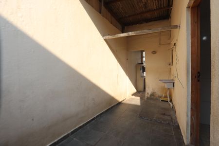 Casa para alugar com 90m², 1 quarto e sem vagaLavanderia