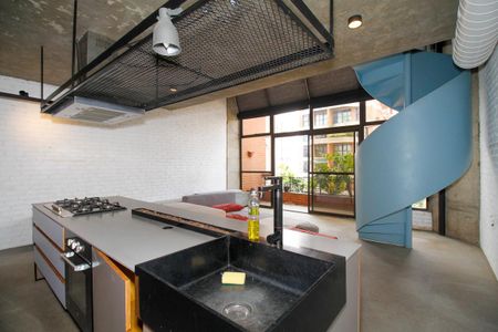 Apartamento para alugar com 100m², 2 quartos e 1 vaga Apartamento para alugar com 100m², 2 quartos e 1 vagaSala e Cozinha