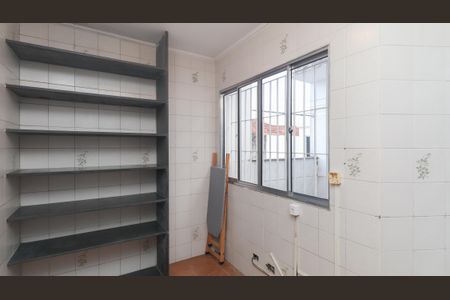 Casa à venda com 178m², 4 quartos e 4 vagasLavanderia