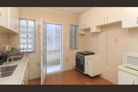 Casa à venda com 178m², 4 quartos e 4 vagasCozinha