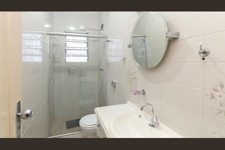 Casa à venda com 178m², 4 quartos e 4 vagasBanheiro