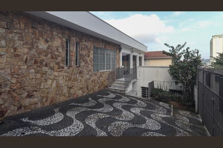Casa à venda com 178m², 4 quartos e 4 vagasQuintal
