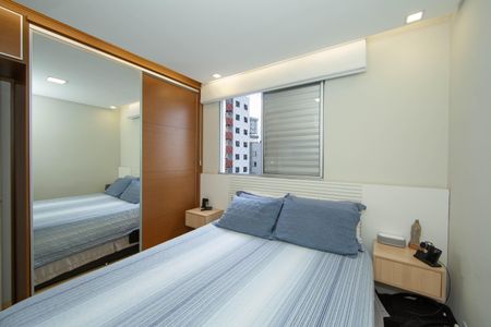 Apartamento à venda com 90m², 3 quartos e 2 vagas Apartamento à venda com 90m², 3 quartos e 2 vagasQUARTO1