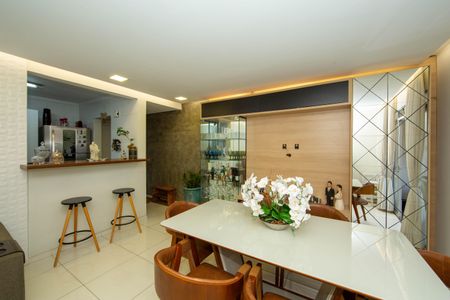 SALA de apartamento à venda com 3 quartos, 90m² em Buritis, Belo Horizonte