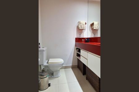 Apartamento à venda com 150m², 3 quartos e 1 vaga Apartamento à venda com 150m², 3 quartos e 1 vagaBanheiro da Suíte 1