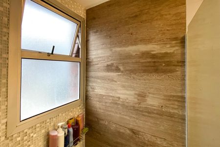 Apartamento à venda com 106m², 3 quartos e 2 vagasBanheiro da Suíte 1