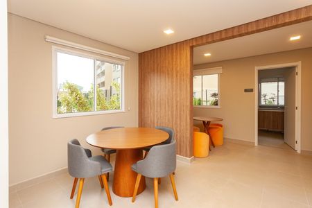 Apartamento para alugar com 35m², 2 quartos e sem vagaÁrea comum - Salão de festas