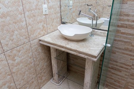 Casa para alugar com 120m², 4 quartos e 1 vagaBanheiro 3