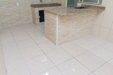 Casa para alugar com 120m², 4 quartos e 1 vagaCozinha