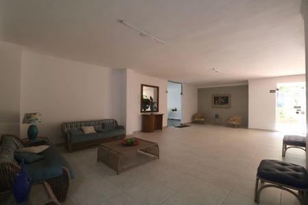 Apartamento para alugar com 500m², 5 quartos e 4 vagas Apartamento para alugar com 500m², 5 quartos e 4 vagasHall de entrada