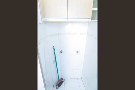 Apartamento para alugar com 65m², 3 quartos e 1 vagaÁrea de Serviço