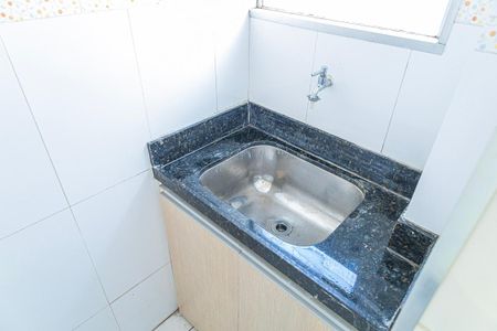 Apartamento para alugar com 65m², 3 quartos e 1 vagaÁrea de Serviço