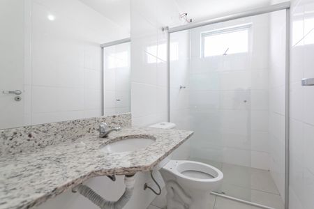 Apartamento à venda com 91m², 2 quartos e 2 vagas Apartamento à venda com 91m², 2 quartos e 2 vagasBanheiro social