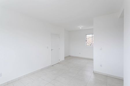 Sala de apartamento à venda com 2 quartos, 91m² em Arvoredo, Contagem