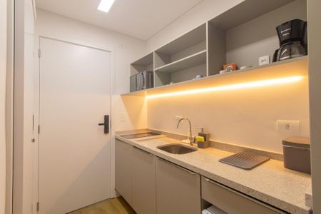 Studio de kitnet/studio para alugar com 1 quarto, 19m² em Centro, Curitiba