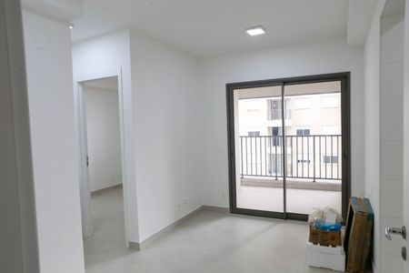 Sala de apartamento para alugar com 1 quarto, 45m² em Vila Sonia, São Paulo