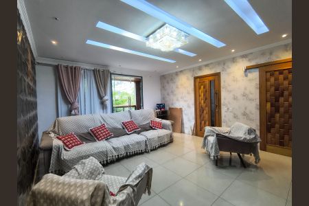 Casa à venda com 3 quartos, 300m² em Taquara, Rio de Janeiro