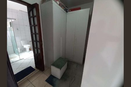 Foto 19 de casa à venda com 4 quartos, 232m² em Santo Antônio, Osasco