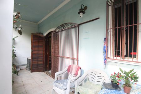 Casa de condomínio à venda com 450m², 6 quartos e 3 vagasVaranda