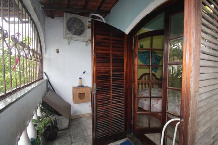 Casa de condomínio à venda com 450m², 6 quartos e 3 vagasSuíte 3 - Varanda