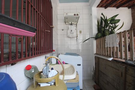 Casa de condomínio à venda com 450m², 6 quartos e 3 vagasÁrea de serviço