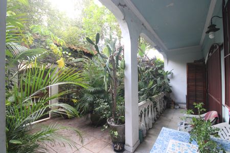 Casa de condomínio à venda com 450m², 6 quartos e 3 vagasVaranda