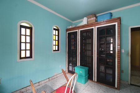 Casa de condomínio à venda com 450m², 6 quartos e 3 vagasQuarto