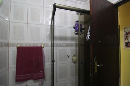 Casa de condomínio à venda com 450m², 6 quartos e 3 vagasBanheiro das suítes canadenses 