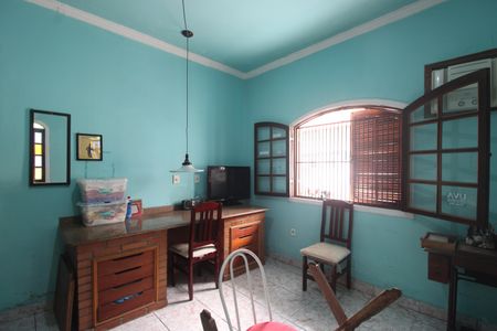 Casa de condomínio à venda com 450m², 6 quartos e 3 vagasQuarto