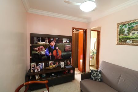 Sala de apartamento para alugar com 2 quartos, 40m² em Vila Ema, São Paulo