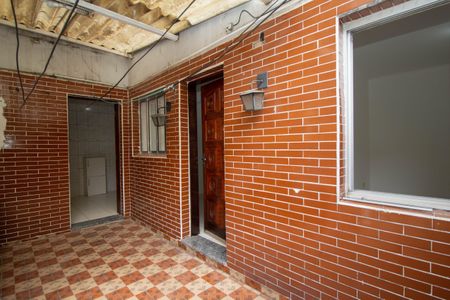 Casa para alugar com 70m², 1 quarto e 1 vagaQuintal